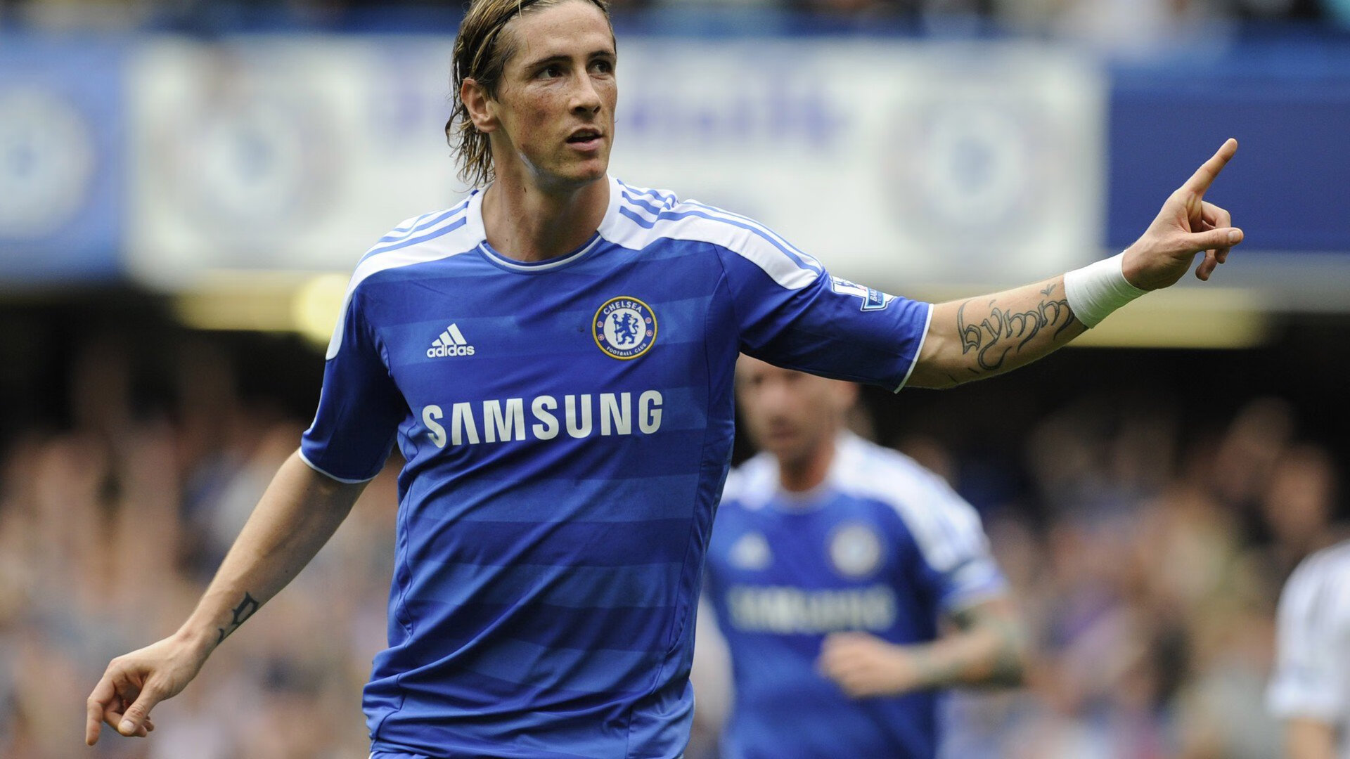 拜仁替补边锋登场即进球,拜仁 边锋