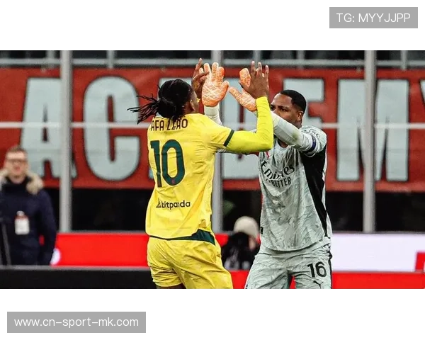 尼科·帕斯赛后泪洒赛场，点球不中导致科莫错失升至积分榜第四的机会